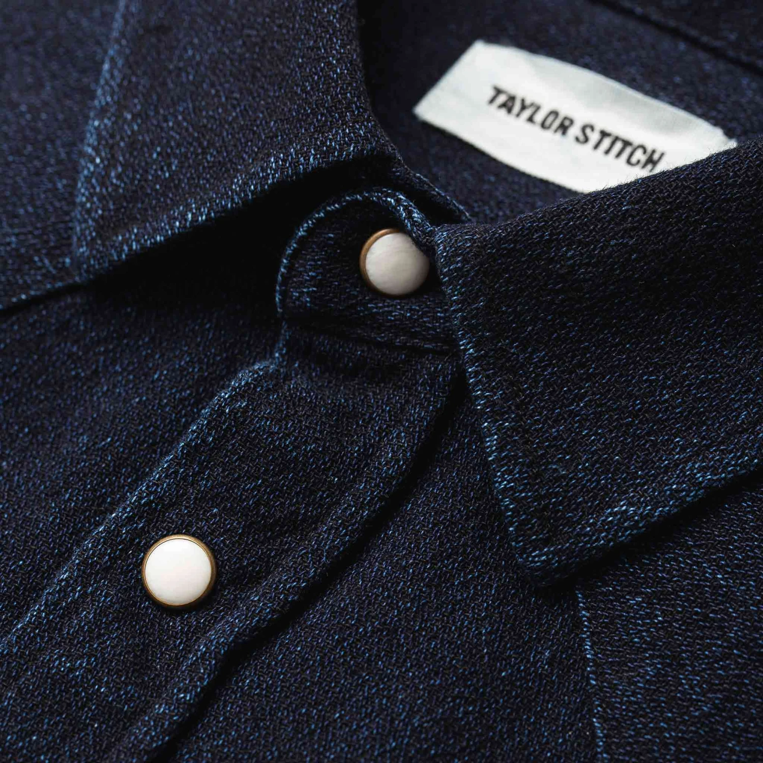 The Western Shirt In Indigo Crepe - Image 7