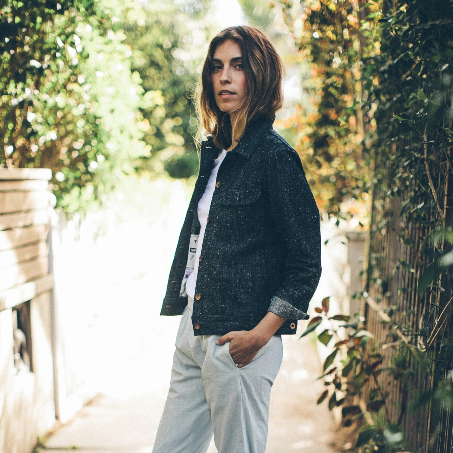 None The Pacific Jacket In Indigo Silk Denim - Image 6