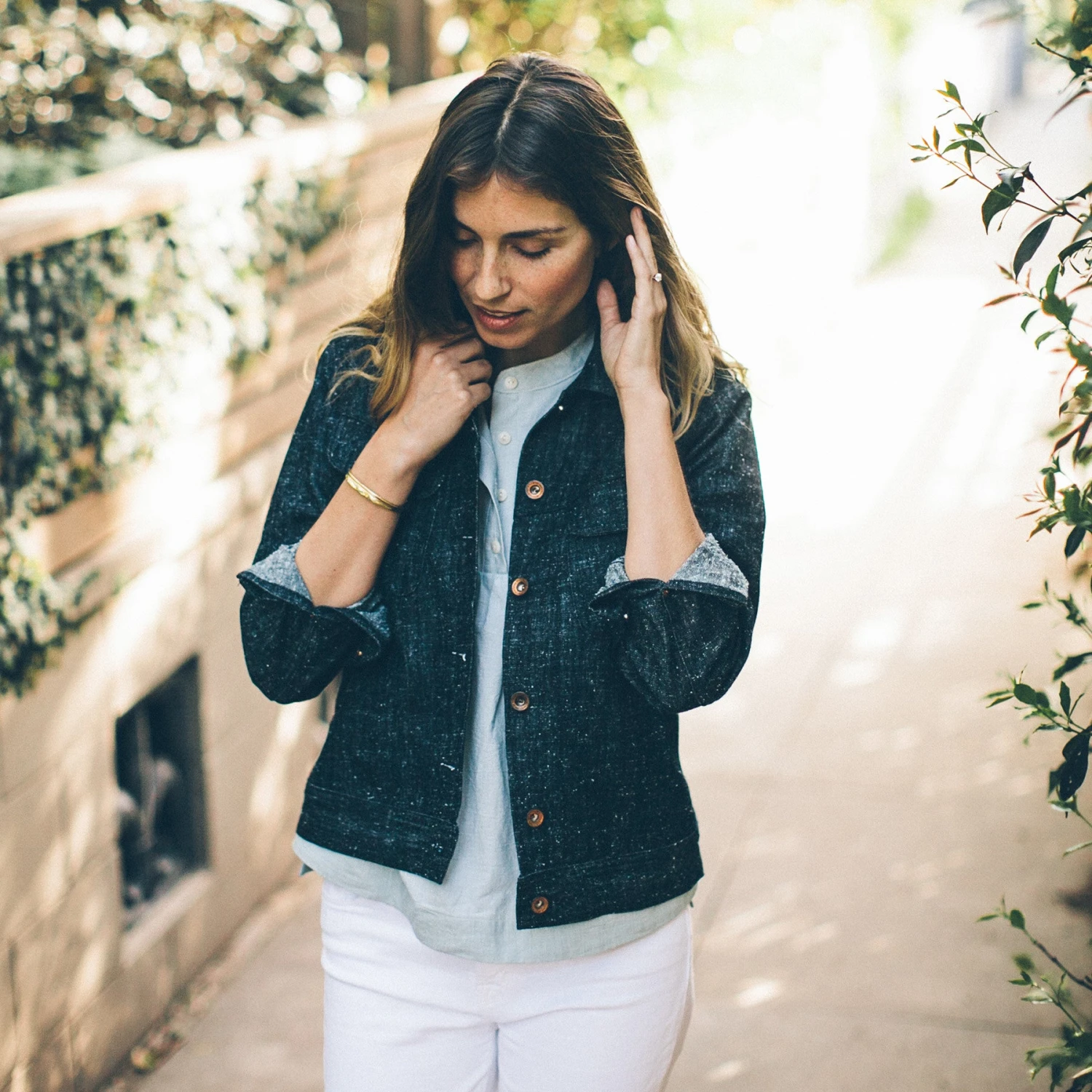 None The Pacific Jacket In Indigo Silk Denim - Image 8