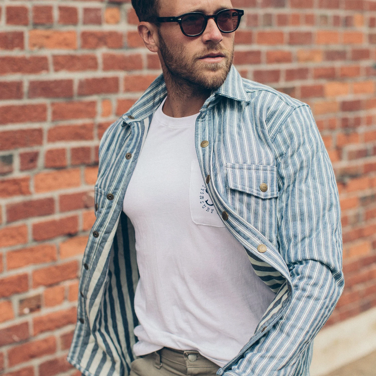 None The Chore Jacket In Striped Chambray - Image 7