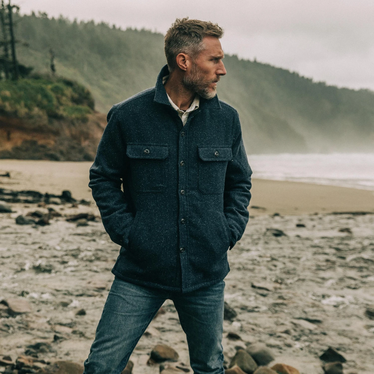 The Chandler Jacket In Navy Donegal - Image 2