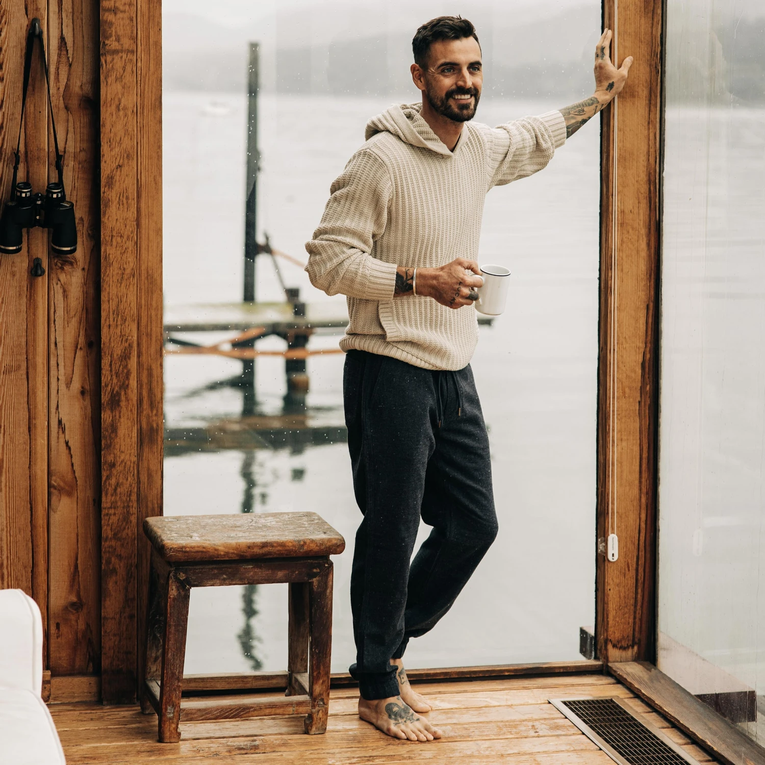 The Apres Pant In Charcoal Donegal - Image 2