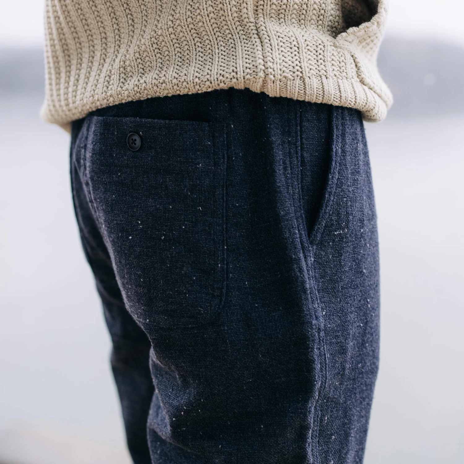 The Apres Pant In Charcoal Donegal - Image 4