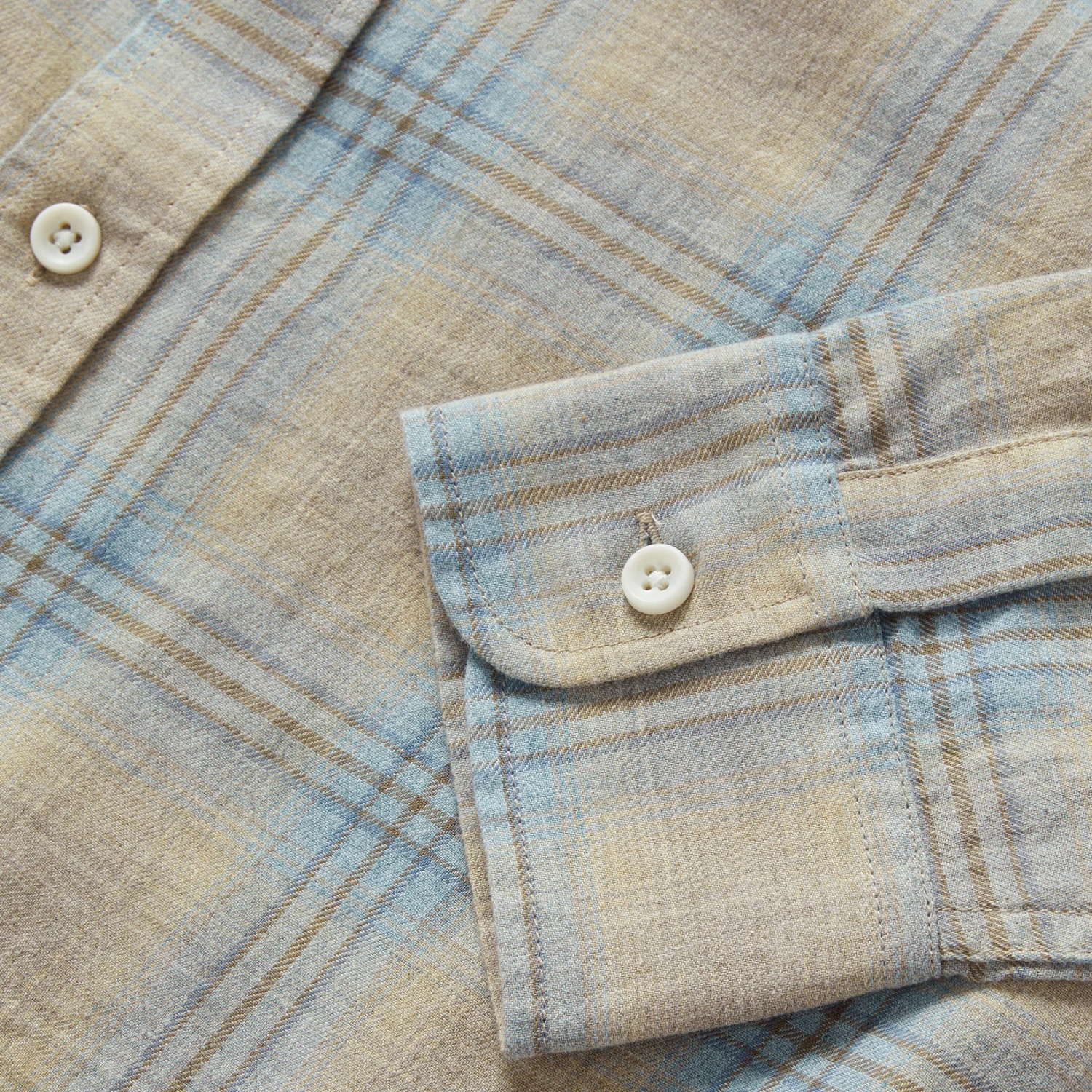 The California In Heathered Sky Plaid - Image 7