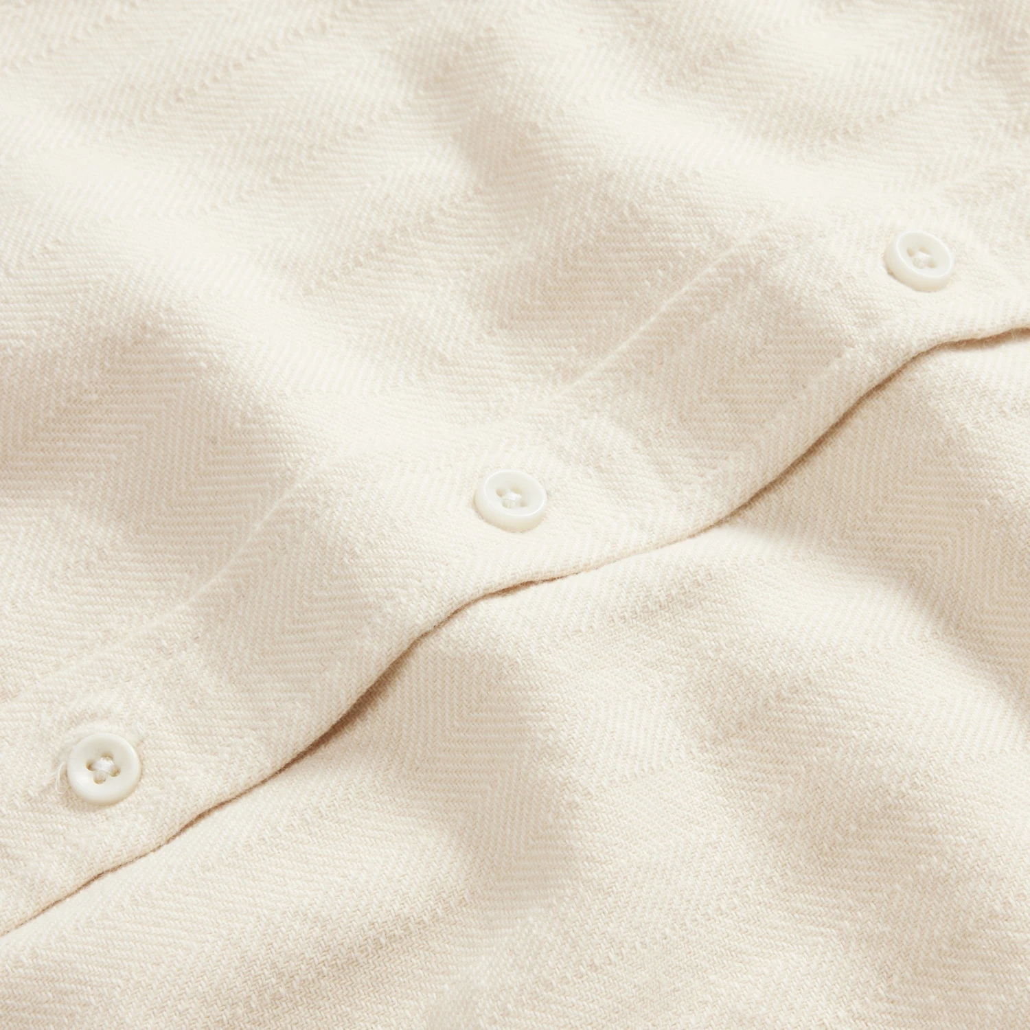 The Ledge Shirt In Oyster Herringbone - Image 7