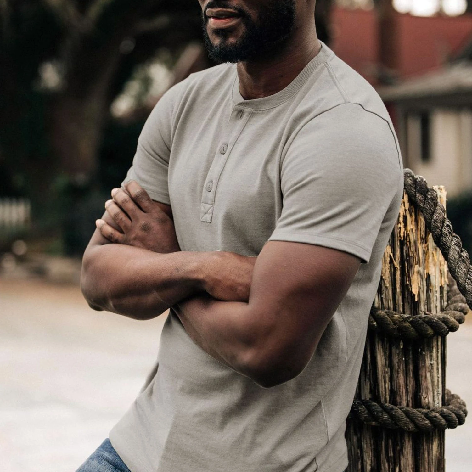 The Short Sleeve Heavy Bag Henley In Fog - Image 3