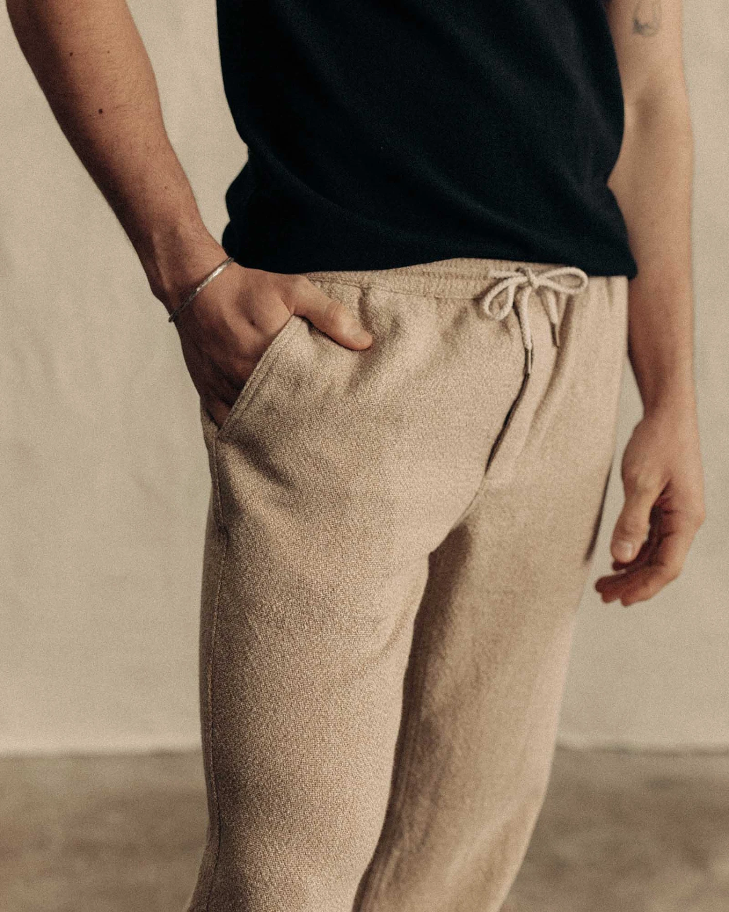 The Apres Pant In Oat Linen Tweed - Image 6