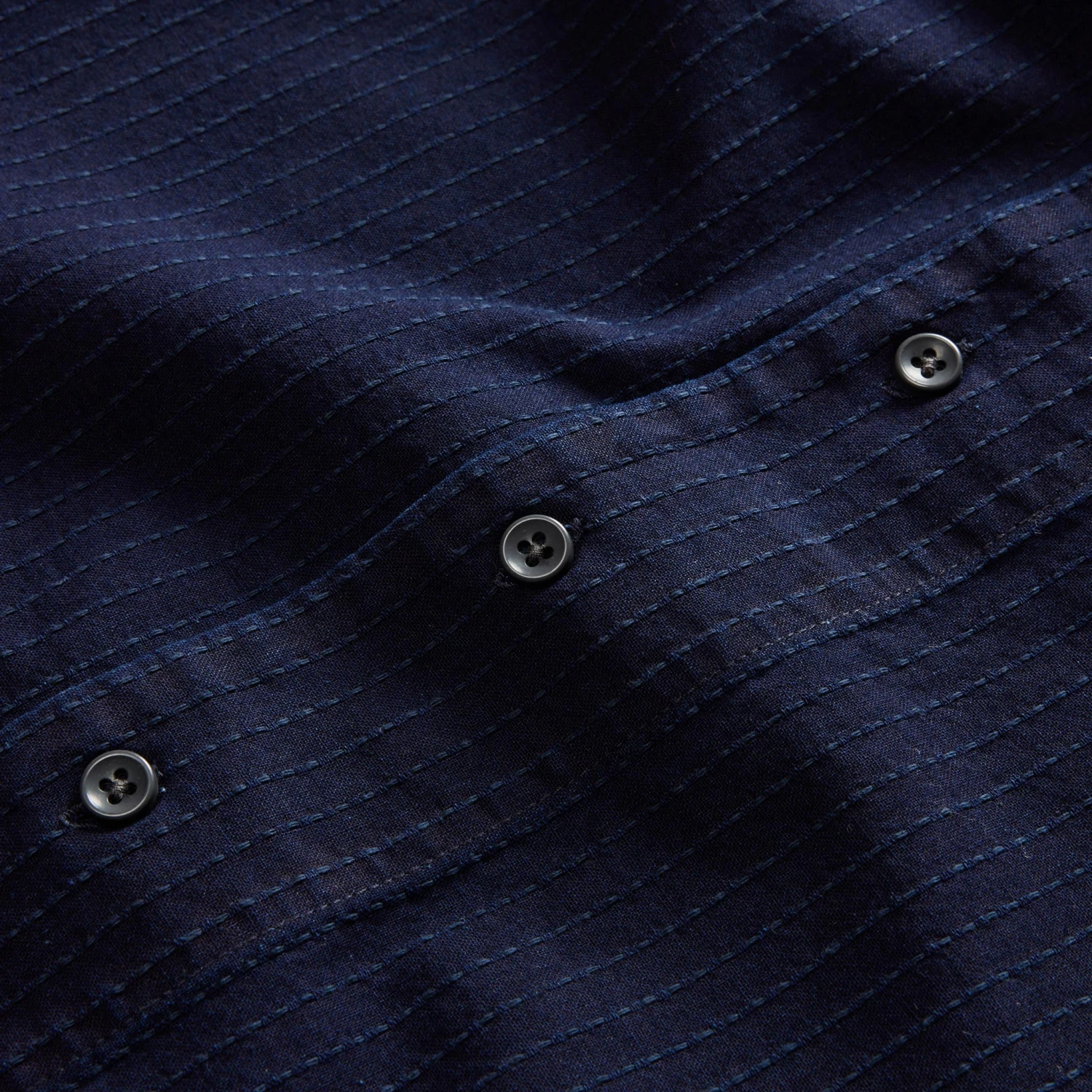 The Conrad Shirt In Rinsed Indigo Pickstitch - Image 6