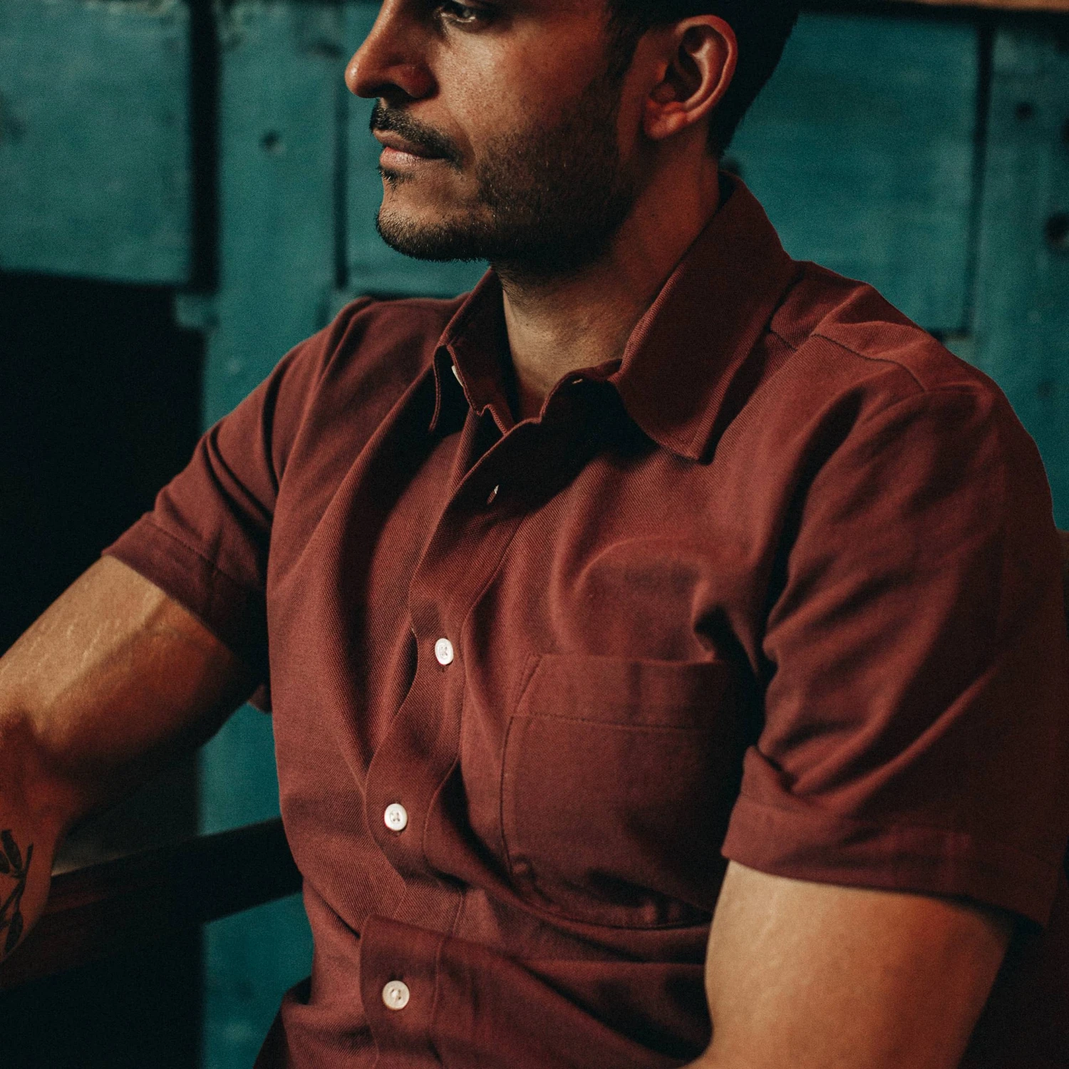 The Short Sleeve California In Rust Pique - Image 3