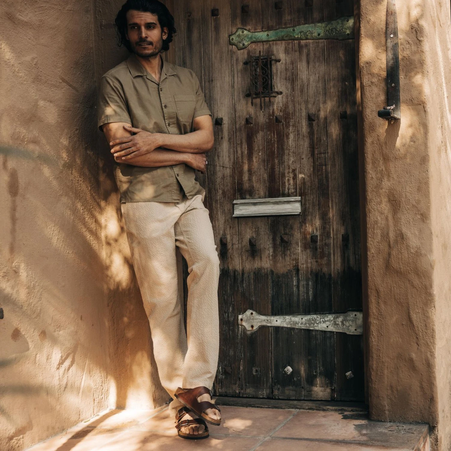 The Easy Pant In Heather Oat Seersucker - Image 2