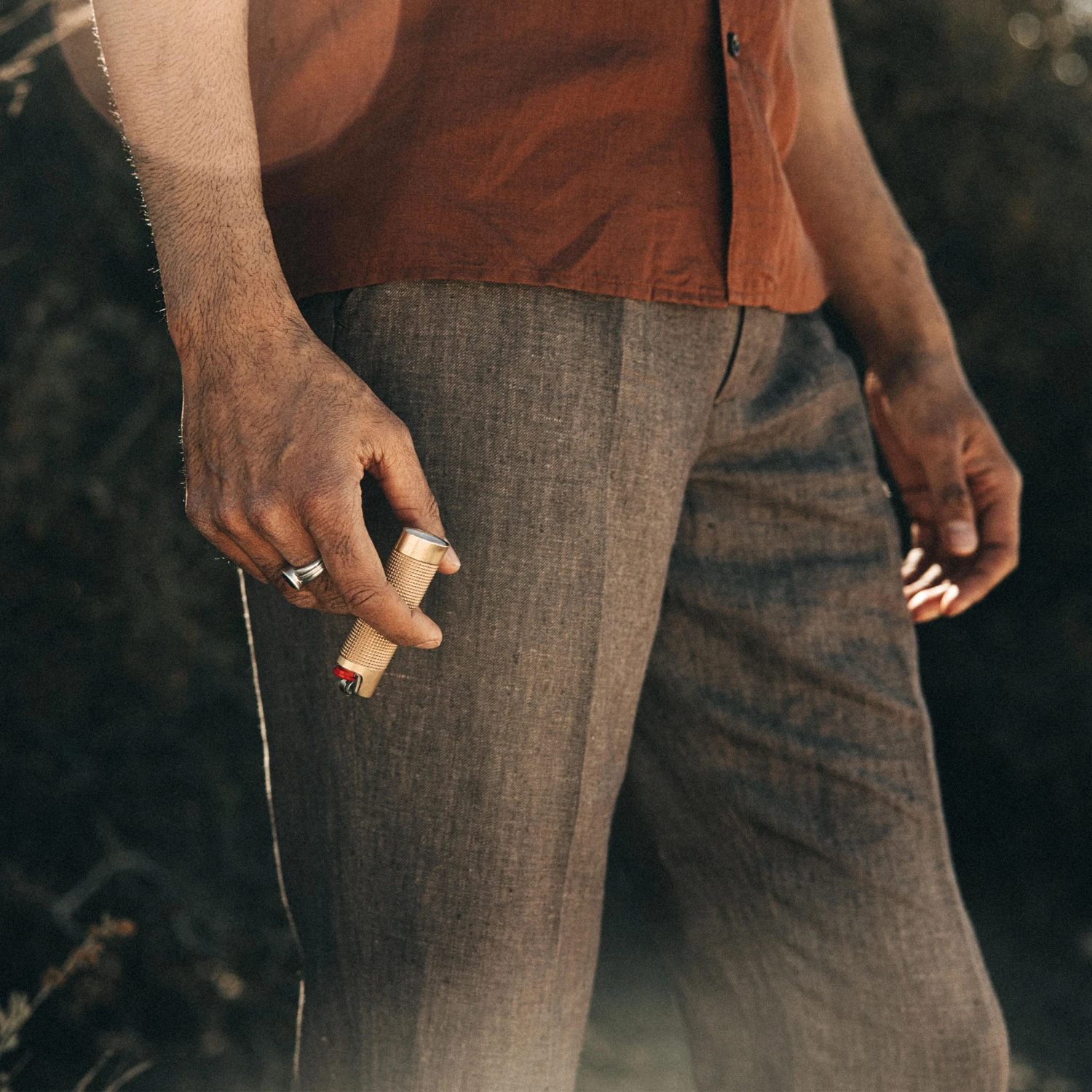 The Sheffield Trouser In Cocoa Linen - Image 2