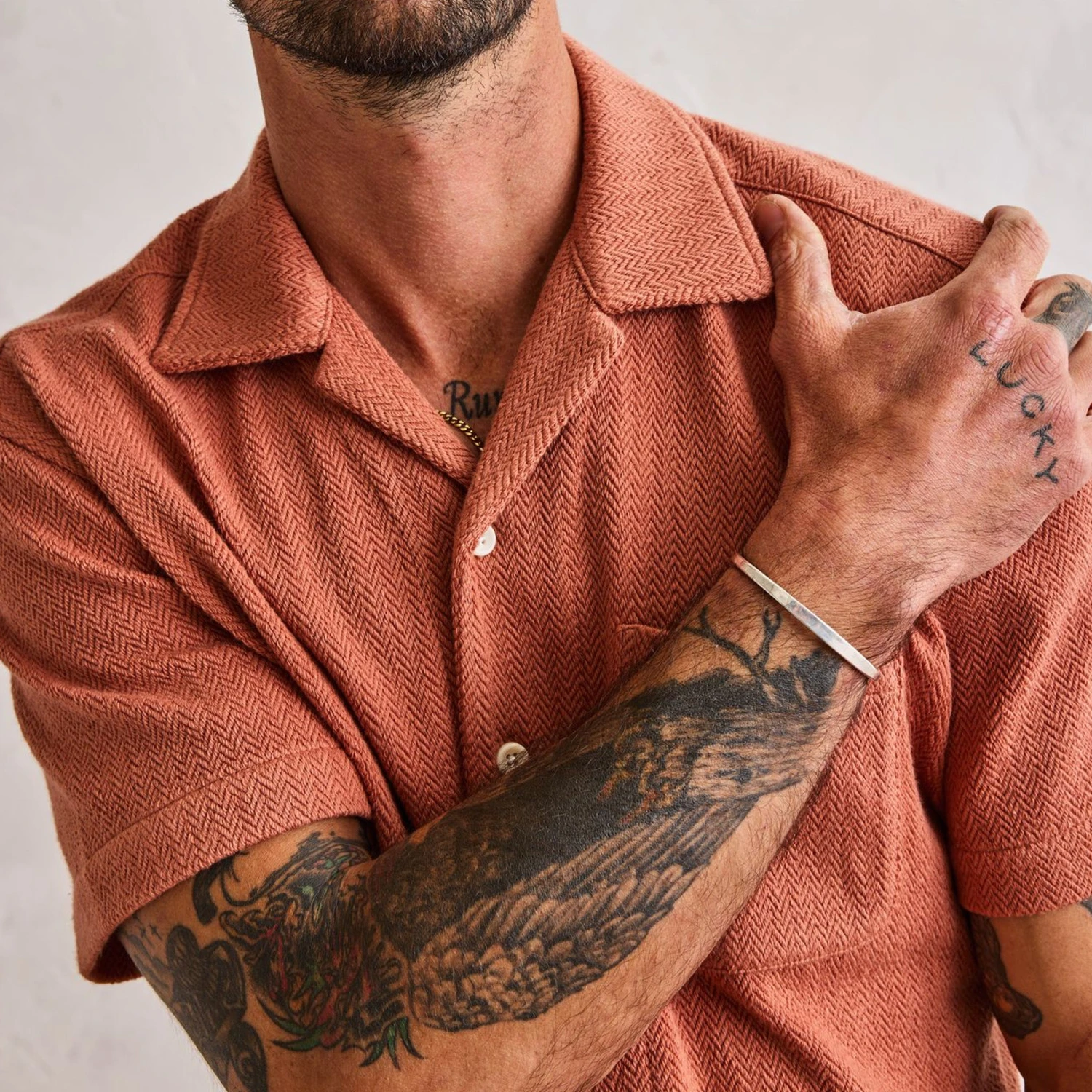 The Latigo Shirt In Copper Herringbone - Image 3