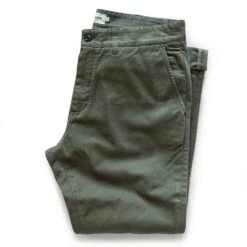 The Slim Foundation Pant In Organic Olive