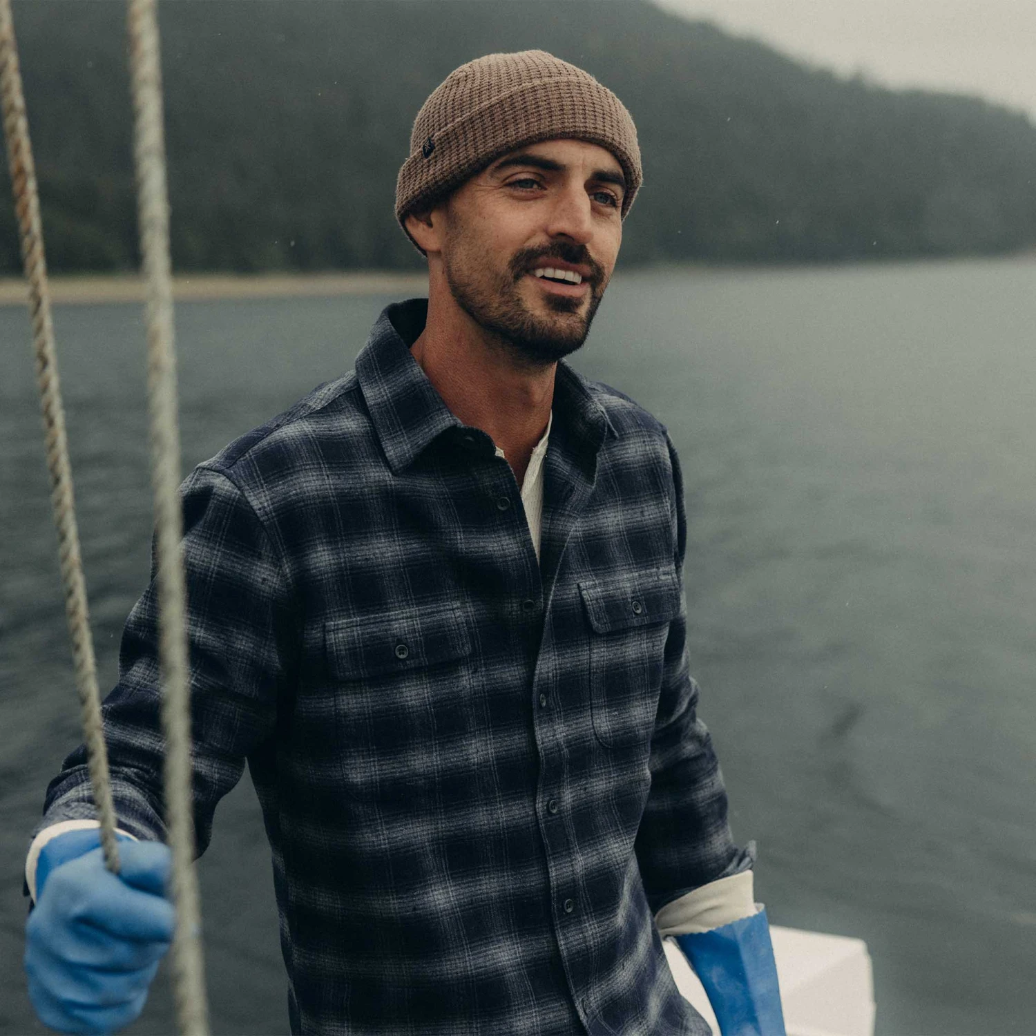 The Yosemite Shirt In Navy Shadow Plaid - Image 2