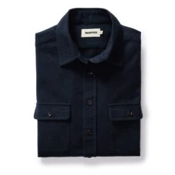 The Yosemite Shirt In Dark Navy