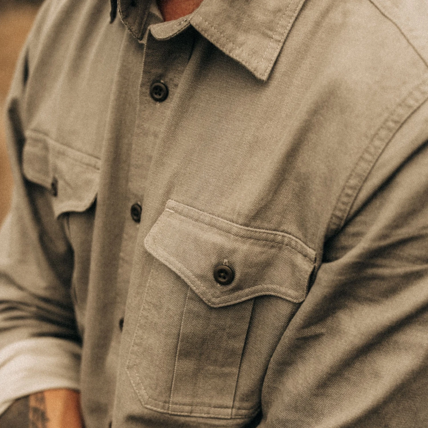 The Saddler Shirt In Smoked Olive Twill - Image 4