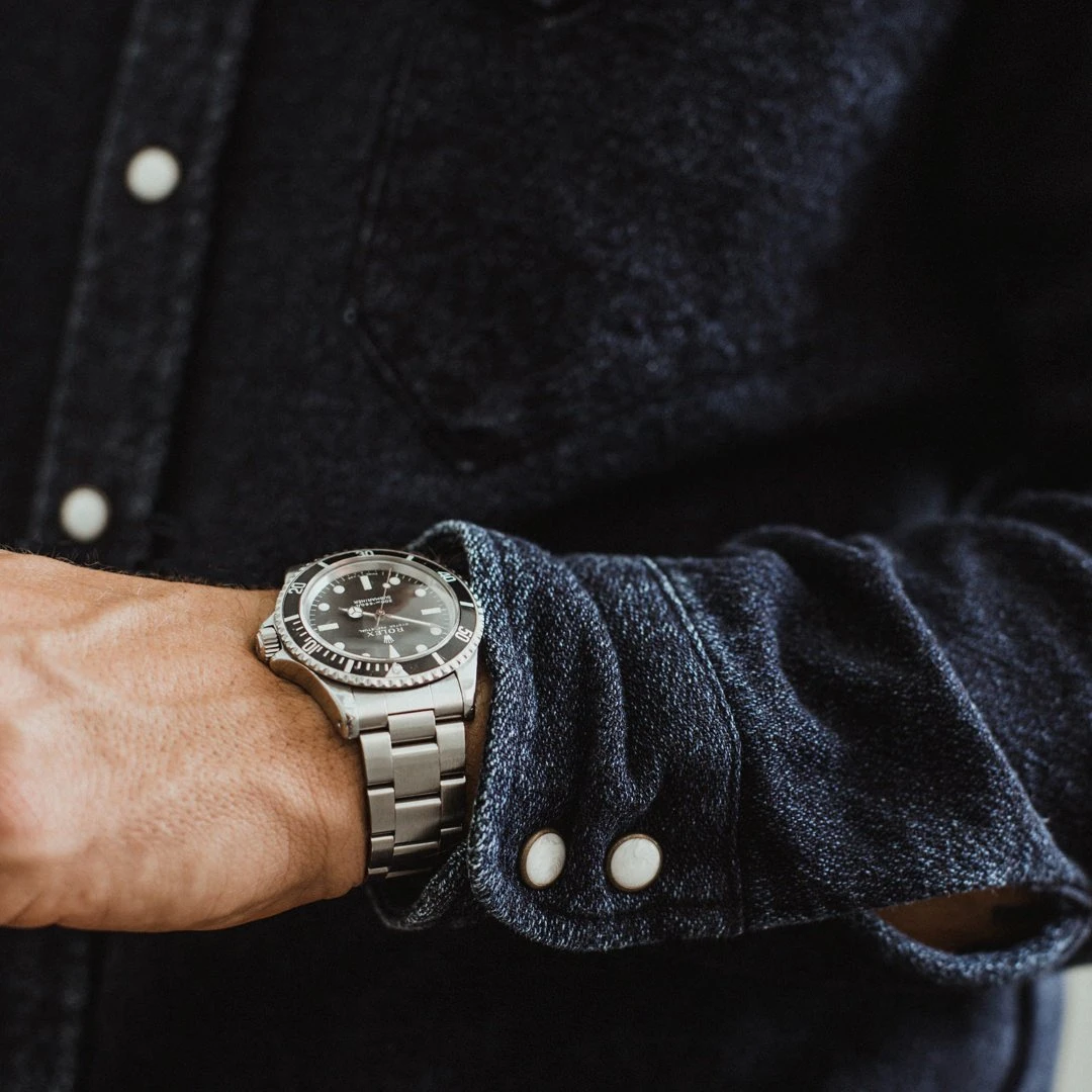 The Western Shirt In Indigo Crepe - Image 6