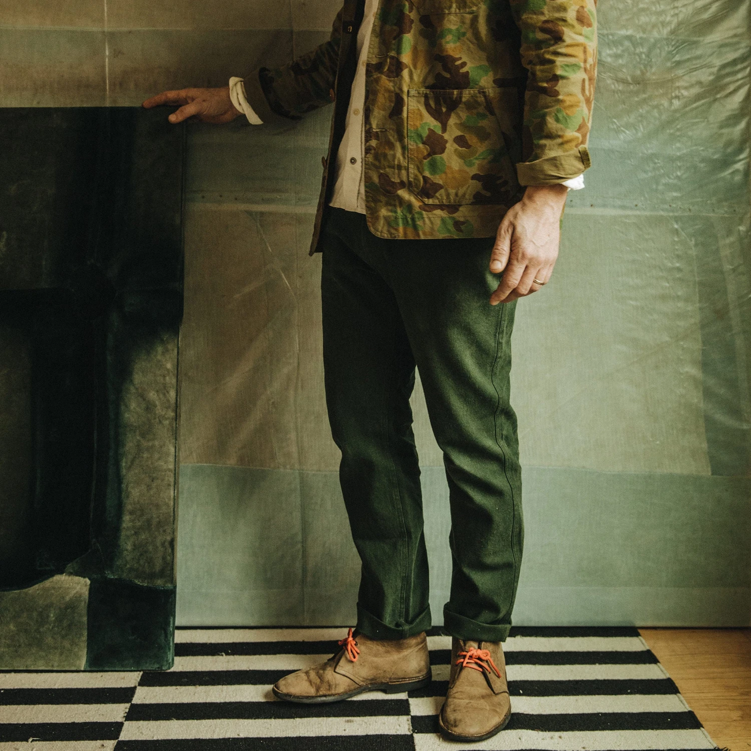 The Camp Pant In Dark Olive Boss Duck - Image 3