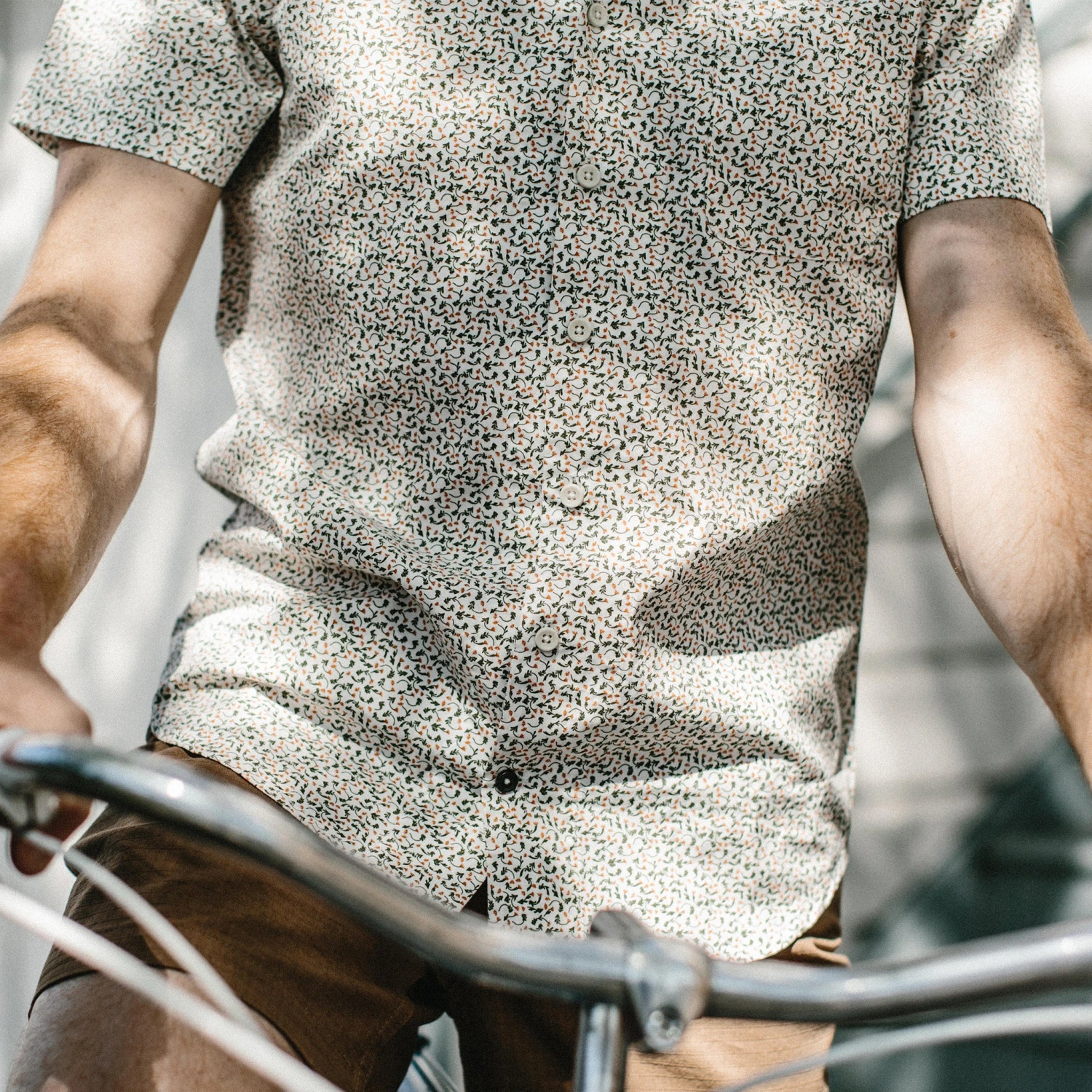 The Short Sleeve Hawthorne In California Poppy - Image 3