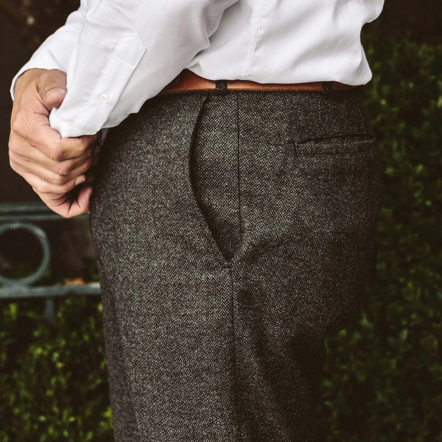 The Telegraph Trouser In Charcoal Herringbone - Image 6