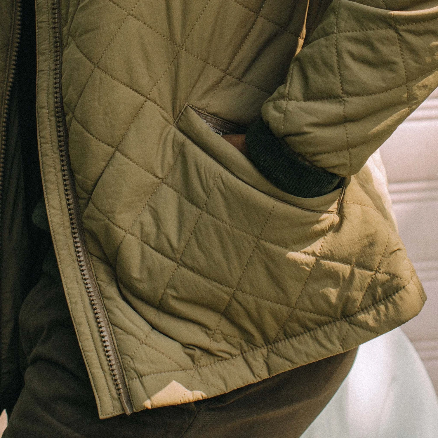 The Vertical Jacket In Khaki - Image 4