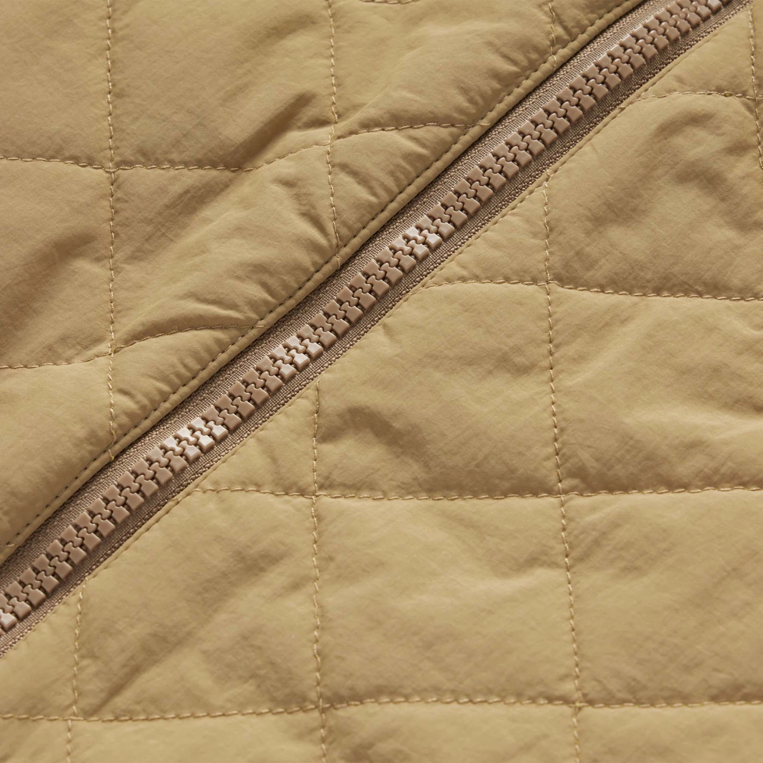 The Vertical Jacket In Khaki - Image 10