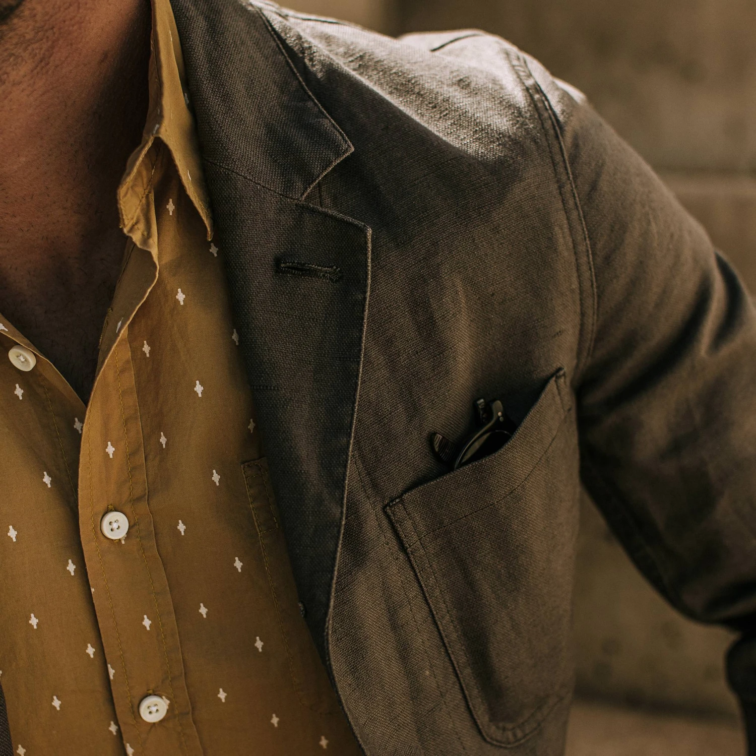 The Gibson Jacket In Gravel - Image 3